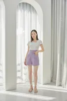 Everyday Shorts ขาสั้นกระเป๋าหน้าแต่งเกร็ด -แนะนำแมทช์คู่ Cheerful Top