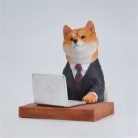 JXK 1/6 Shiba Inu Working Overtime Dog Model Pet Animal Scene Collector GK Scene Decoration Soldier Accessory Funny Gift Toy