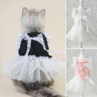 Pet Dress Dog Wedding Dress for Small Dog Girl Bowknot Design Hollowed Lace Mesh Patchwork Pleated Hem Striped Photography Prop Dresses