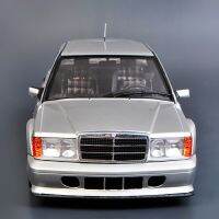 1990 Benz 190E Evo II ร่างกายกว้างขนาดใหญ่โลหะผสมหางปีกหล่อตาย1:18โมเดลรถจำลองแฟนๆของสะสมของที่ระลึก