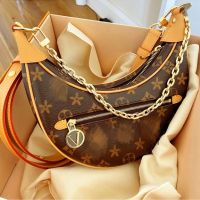 Factory Outlet WomenS Bag New Medium Ancient Flowers Moon Shoulder Glyphbeling Tot Mahjong Underarm