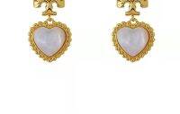 Heart-shaped elegant style earrings