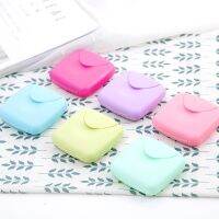 1pc Random Color Portable Storage Box Travel Outdoor Portable Earplug Cotton Swab Cosmetic Napkin Carrying Case Soap Box