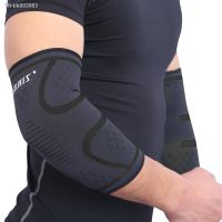 ஐ 1pcs Elbow Compression Sleeves Support Gym Sport Elbow Protective Pad Absorb Sweat Basketball Arm Sleeve Elbow Brace cotoveleira