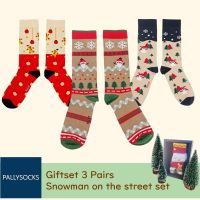 Giftset 3 คู่ ถุงเท้าผู้ใหญ่ Snowman on the street - Christmas Limited Collection ขนาด Free Size