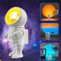 卐☃ RGB 7 Colors Astronaut Night Light Rainbow Projection Sun Lamp Table Lamp Sunset Lamp Dimming Bedroom Atmosphere Light 2