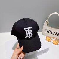 Bur Berry Baseball Cap Upscale Mens and Womens Trend Personality Retro Casual High-end Embroidery Sunscreen Foreign Atmosphere