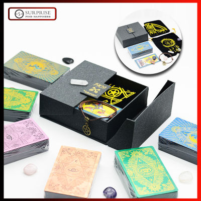 Luxury Tarot ชุด Tarot ผ้าปูโต๊ะกระเป๋าหินที่มีสีสันฟอยล์สีทอง Tarot PVC กันน้ำสวมใส่เกมกระดาน Solitaire Divination