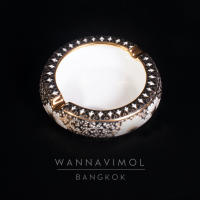 เครื่องเคลือบเบญจรงค์ 5 Stars สินค้า OTOP Ashtray - Pure Jasmine Pattern by Wannavimol Benjarong Bangkok