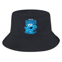 เสื้อยืดแขนลำลองขาสั้นผู้ชายคุณภาพสูง2023ผู้ชาย Sesame Street Topi Bucket กอดสัตว์ประหลาดในวันนี้