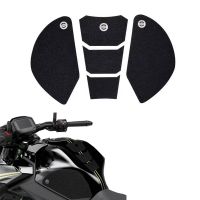 ○ Motorcycle Tank Protective Pad Side Gas Knee Grip Traction Pads Protector Stickers Fit For Kawasaki Z650 NINJA 650 2017-2023