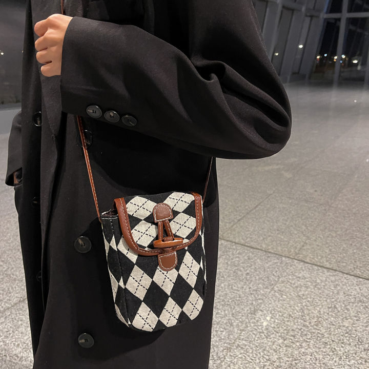 จัดส่งเร็ว-กระเป๋าสตางค์ใบเล็กกระเป๋าสะพายพาดลำตัวนักออกแบบผู้หญิงกระเป๋าสะพายไหล่แจ็คการ์ดแฟชั่น