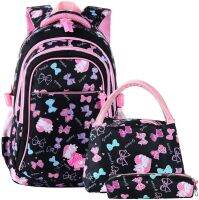 Girls school bag set of 3 is suitable for school and free time.