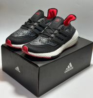 รองเท้าผ้าใบ ADIDAS ULTRABOOST สินค้าพร้อมส่ง