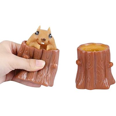 【CW】 Squeeze Rubber Cup Childrens Evil Decompression Stump Oak Miniature Telescopic Holder Game Gifts