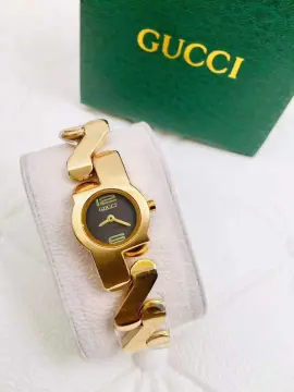 Gucci zig zag hot sale gold watch