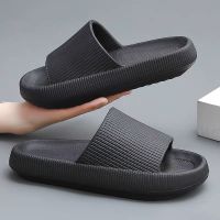 Summer Thick Platform Bathroom Slippers Women Cloud Slippers Fashion Soft Sole Eva Indoor Sandals Non-Slip Flip Flop Slippers