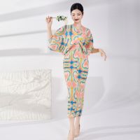 Miyake fold print dress female design feeling small bat sleeve spring new show thin waist joker