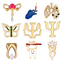 Medical Pins Tooth Lung Uterus Syringe Psychology Brooches Backpack Clothes Lapel Badges Cute Teeth Jewelry Gift Doctor Nurse