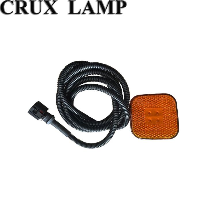 1-pcs-1-3m-24v-round-plug-led-side-marker-lamp-used-for-man-tga-tgx-tgs-truck-bumper-lamp-81252606101-81252606097