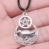 Dropshipping Antique Silver Color 34x24mm Pentagram Star Crow Pendant Faux Black Leather Rope Chain Necklace