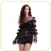 Kloset Lace Embroidered Blouse(PF20-T011)เสื้อแฟชั่น เสื้อผ้าตาข่ายพร้อมซับใน เสื้อแขนยาว เสื้อผ้าแฟชั่น