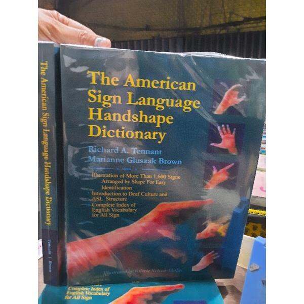 COD The American Sign Language Handshape Dictionary Illustrated Metlay