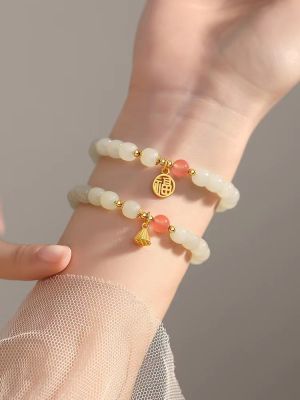 สร้อยข้อมือหยก Hetian ธรรมชาติดอกบัวหญิงโลตัสพรสร้อยข้อมือหยกโบราณสีแดงใต้