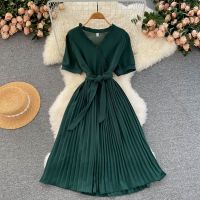 ✺ เดรสแขนสั้นธรรมดาผู้หญิงเกาหลีคอวีเอวสูงจีบ Midi Dresses