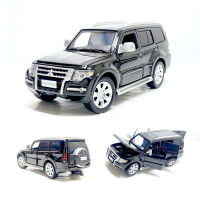 New 132 Pajero V97 SUV Model Toy Car Alloy Die Cast With Sound Light Steering Off Road Toys Vehicle For Boys Gifts