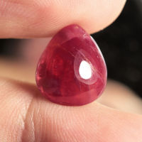 8.25 ct พลอยแดง(ruby Cabochon) สีแดง ทรงหยดน้ำหลังเบี้ย