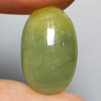 พลอย แซฟไฟร์ ธรรมชาติ แท้ ( Natural Yellow Green Sapphire ) หนัก 19.49 กะรัต