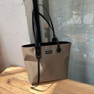 MLBˉ Official NY new large-capacity bag womens niche high-end large-capacity tote bag going out bag Messenger commuting