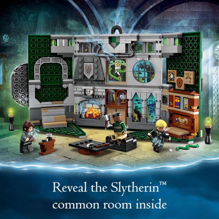 lego-harry-potter-76410-slytherin-house-banner-building-toy-set-349-pieces