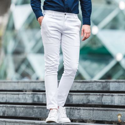 MiinShop เสื้อผู้ชาย เสื้อผ้าผู้ชายเท่ๆ กางเกงขายาวชิโน่ยืด ทรงกระบอกเล็ก (Slim-fit) สีขาว by สมหมาย เสื้อผู้ชายสไตร์เกาหลี
