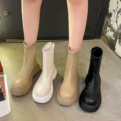 Royallovers ✨（ส่งจากไทย）✨รองเท้าสั้น Martin Boots ผู้หญิงใหม่แฟชั่นใหม่อเนกประสงค์รองเท้าบูทสั้น ๆ