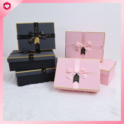 HappyLife Gift Box กล่องของขวัญ กล่องของชำร่วย กล่องกระดาษอย่างแข็ง กล่องดอกไม้ กล่องตุ๊กตา รุ่น C61307-129T
