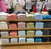 กระดานโต้คลื่นที่ตัดหมอกU Uniqlo UPF50คือการอาบแดดที่ได้รับการป้องกันเฉพาะเสื้อผ้าผู้หญิงชุดผ้าไหม Uv ชายบางเฉียบผิวซึมซับของผู้หญิง 【Hot selling】