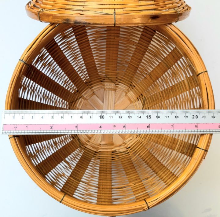 ตะกร้าพร้อมฝา-เส้นผ่าฯ-22-nbsp-ซม-สูง-15-5-nbsp-ซม-สานด้วยไม้ไผ่-สินค้าแฮนด์เมด-หัตกรรมพื้นบ้าน-สำหรับใส่สตางค์-สิ่งของ