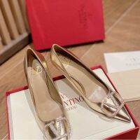 ValentinoˉMiss Flat Shoes Gold Shoes V Bronze Point Drill Button Import Cowhide Simple Temperament Heel Height: Flat Bottom/8cm