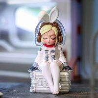 POPMART COOLABO Space Hood Series Blind Mystery Action Figures Kawaii ของเล่นสร้างสรรค์ของขวัญตกแต่ง Cosmic Friends