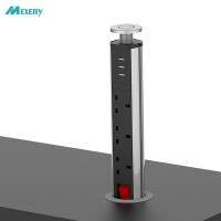 Pop Up ซ็อกเก็ต USB 3 Way UK ปลั๊กไฟฟ้าสีดำเงิน Chrome Tabletop Power Strip ห้องครัว Office Home 2M Extention Cord