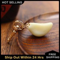 Unique Key Ring Fashion Key Holder Keychain Pvc Vegetable Model Statement Garlic Petal Key Chain For Women Men Creative Keyring