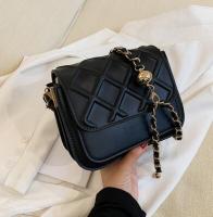 2022 New fashion chain small square bag versatile one shoulder crossbody bag