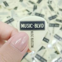 ปิ๊กกีตาร์ BLVD Picks GWD94 เรืองแสง (Set of 6) Made in USA.