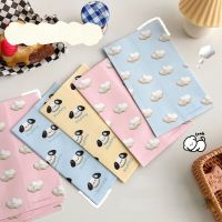 10 Pcs Cartoon Patterns Bags Kraft Paper Bag Candy Biscuit Gift Wrapping Baked Goods Bag Favour Bags for Gifts Gift Wrapping  Bags