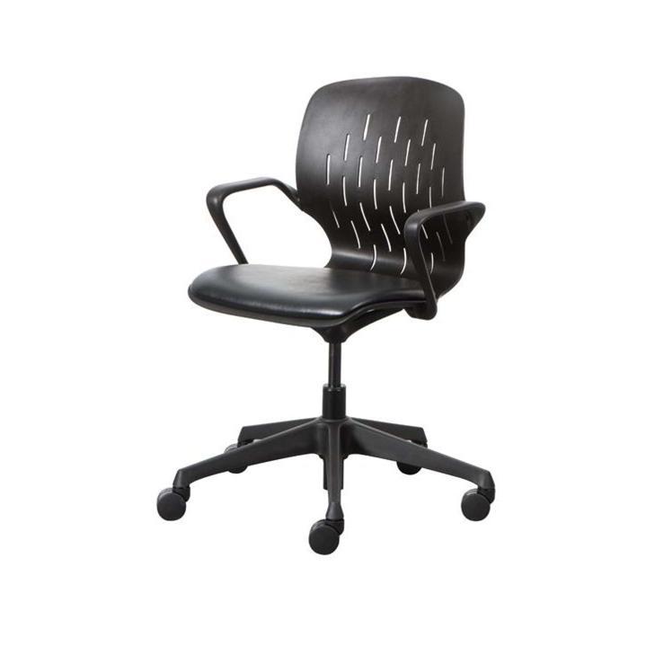 modernform-เก้าอี้อเนกประสงค์-รุ่น-s-chair-พนักพิงกลาง-ยืดหยุ่นโค้งรับตามสรีระผู้นั่ง-เสริมความสบายด้วยที่วางแขนทรงเท่-เบาะหนังเทียมดำ-ขาดำ