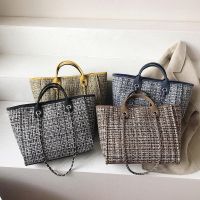 COD DSFGERERERER New Korean Version Womens Bag with Checkered Chain Tote Bag Hand Bag Shoulder Bag（In stock）