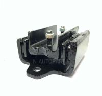 ยางแท่นเกียร์ BIG-M 4WD ; REAR ENGINE MOUNTING BIG-M 4WD (11328-31G05)(1ชิ้น)