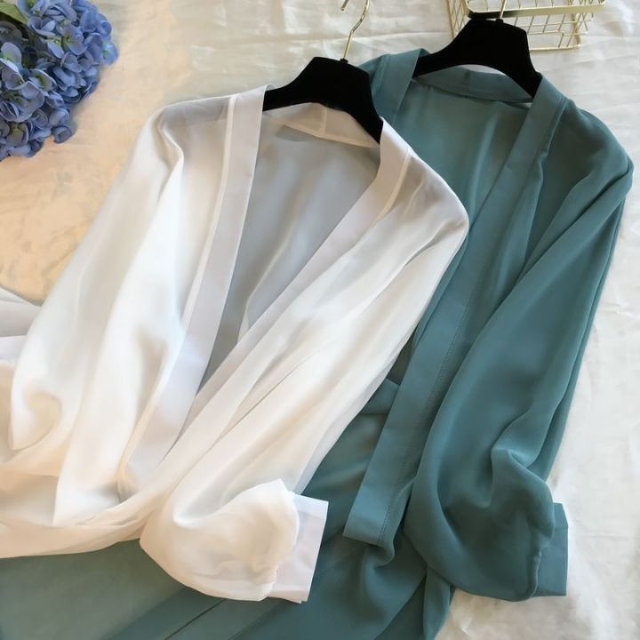 เสื้อคลุมเกาหลี-ผ้าชีฟอง-ผ้าโปร่งบางเบา-ลายผ้าสวยงามสวมใส่สบาย-หลวมๆพริ้วๆ-เสื้อคลุม